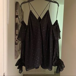 1. State Dramatic Pause Off The Shoulder